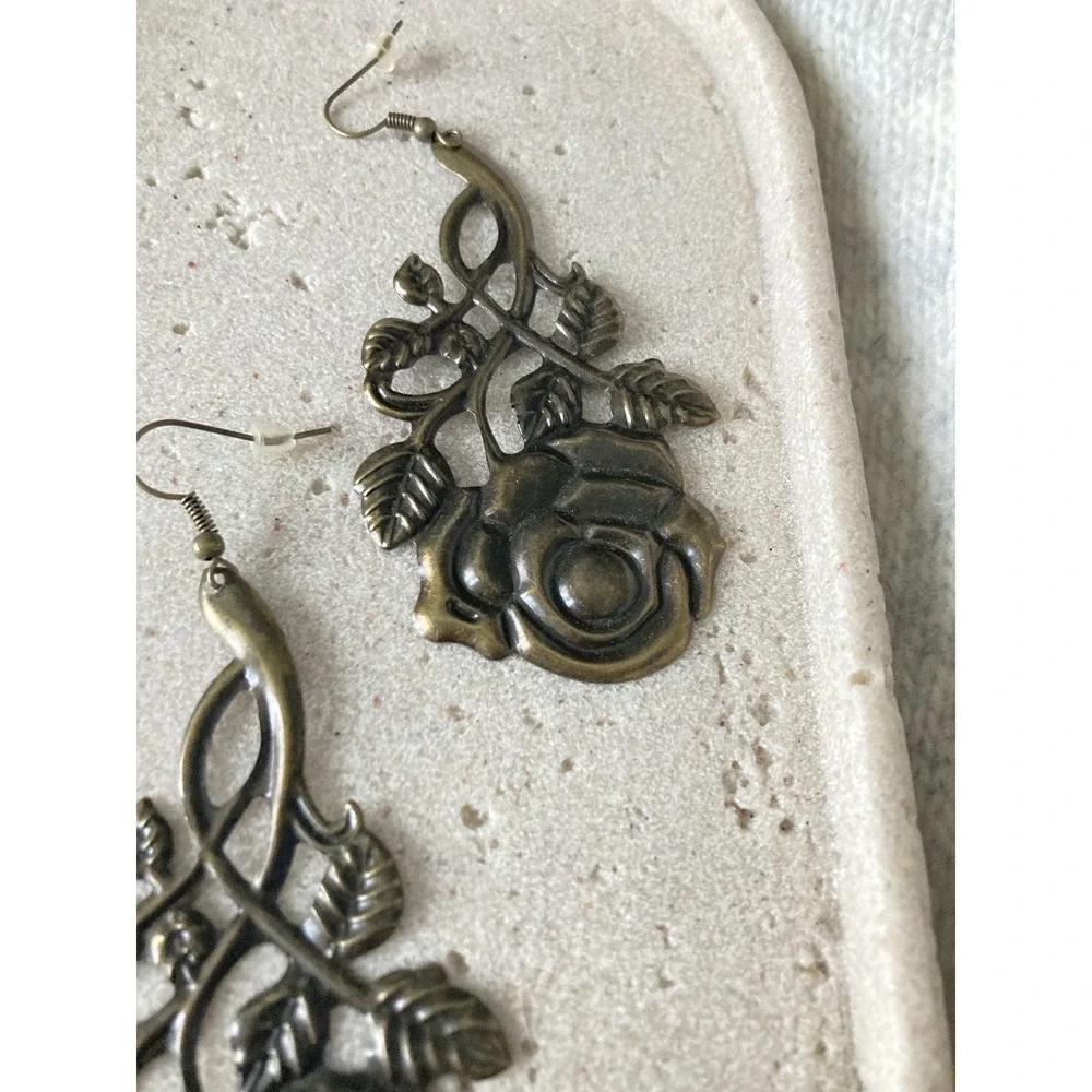 Antiqued Bronze Tone‎ Rose Dangle Earrings Openwork Leaf Vine Large Floral Drop